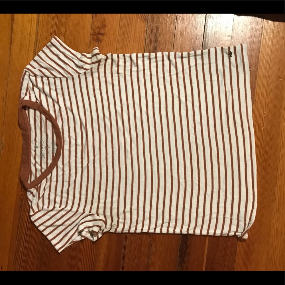 Striped mustard yellow and white T-shirt⭐️